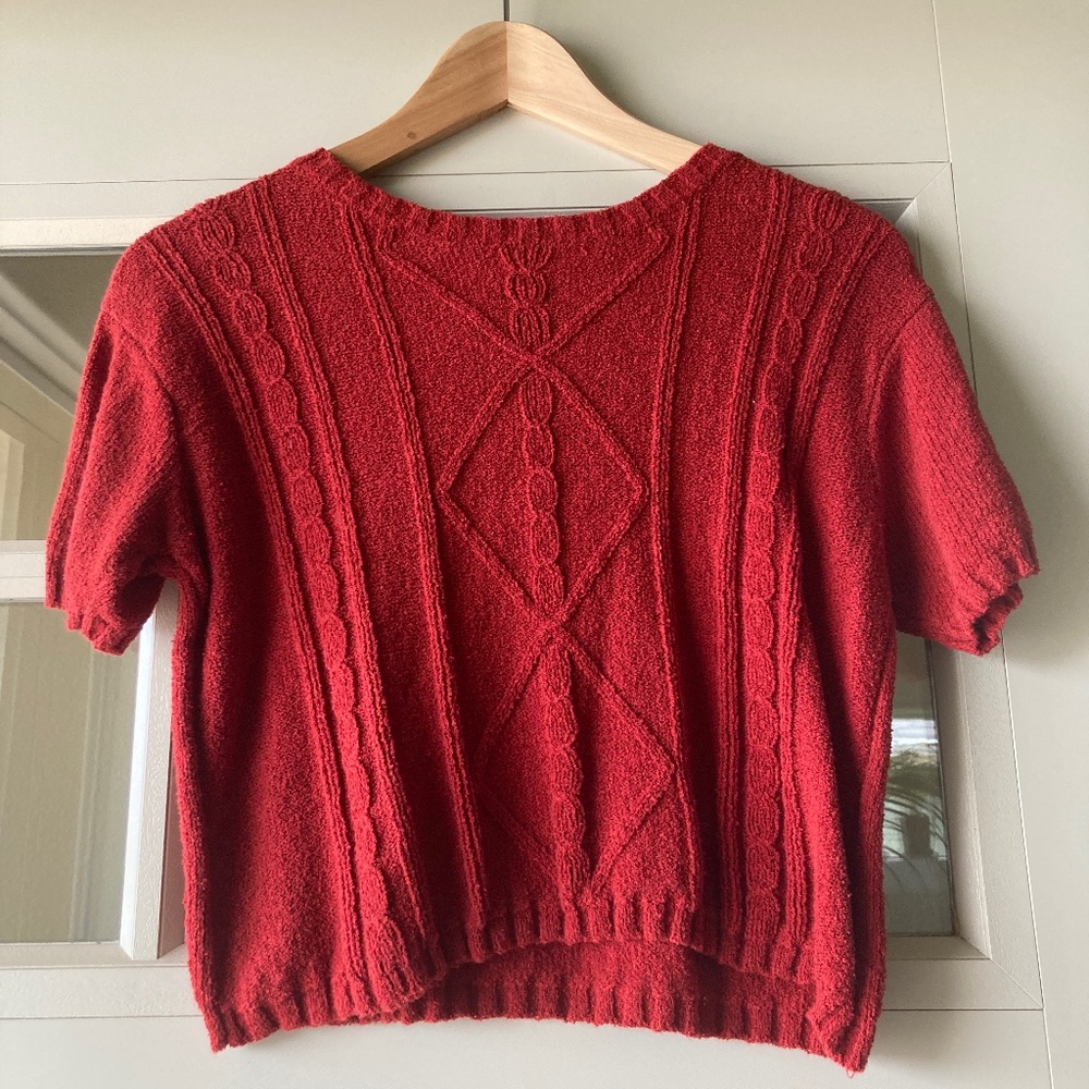 Vintage cropped knit t-shirt size small